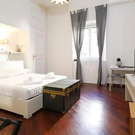 Lc Grandtour Liberta רומא