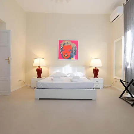 Lc Grandtour Liberta רומא